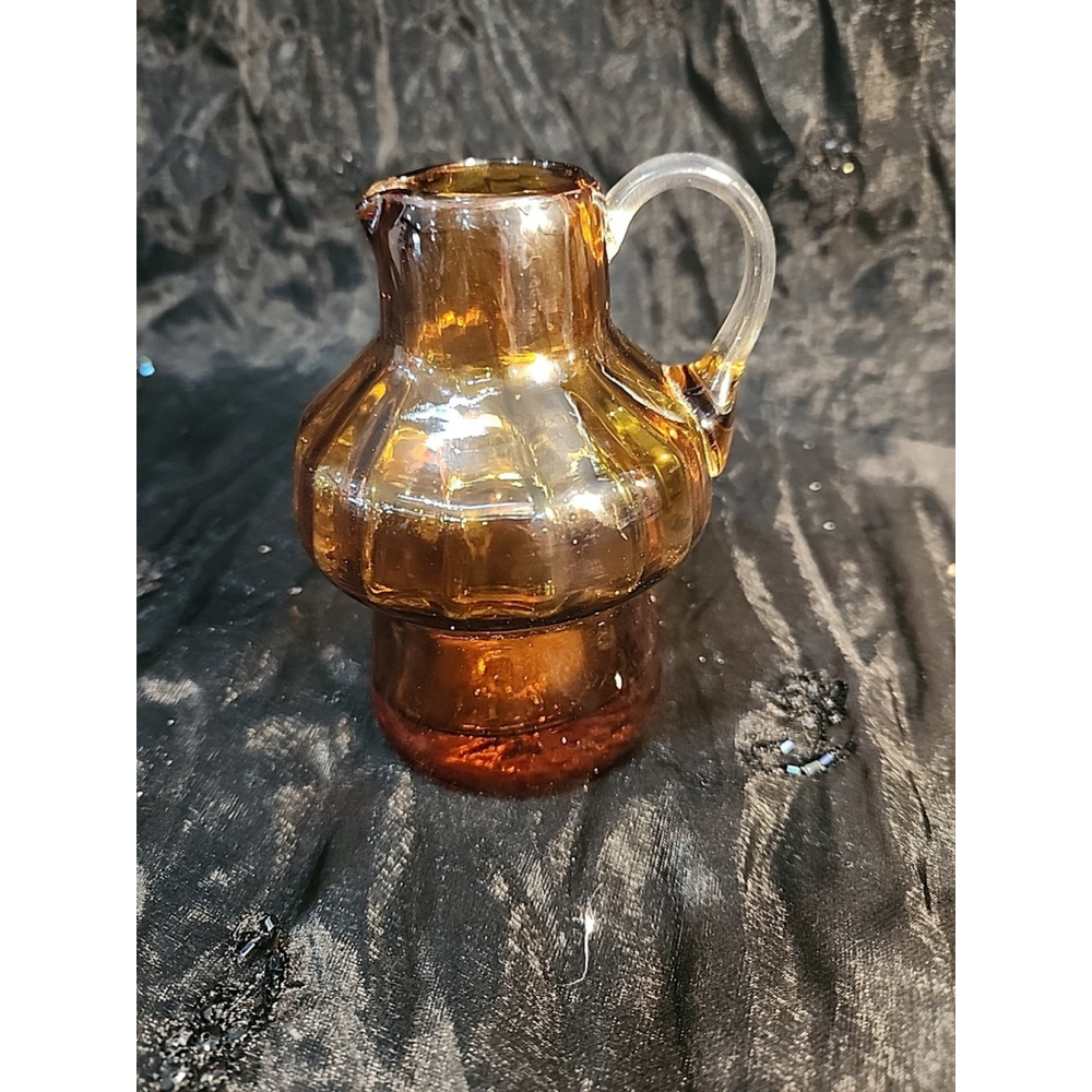 Vintage Amber Hand Blown Glass Small4.5" Pitcher Pilgram Glass - Picture 6 of 7